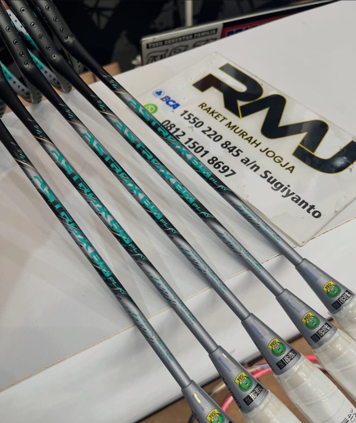 Yonex Astrox 88 Play
